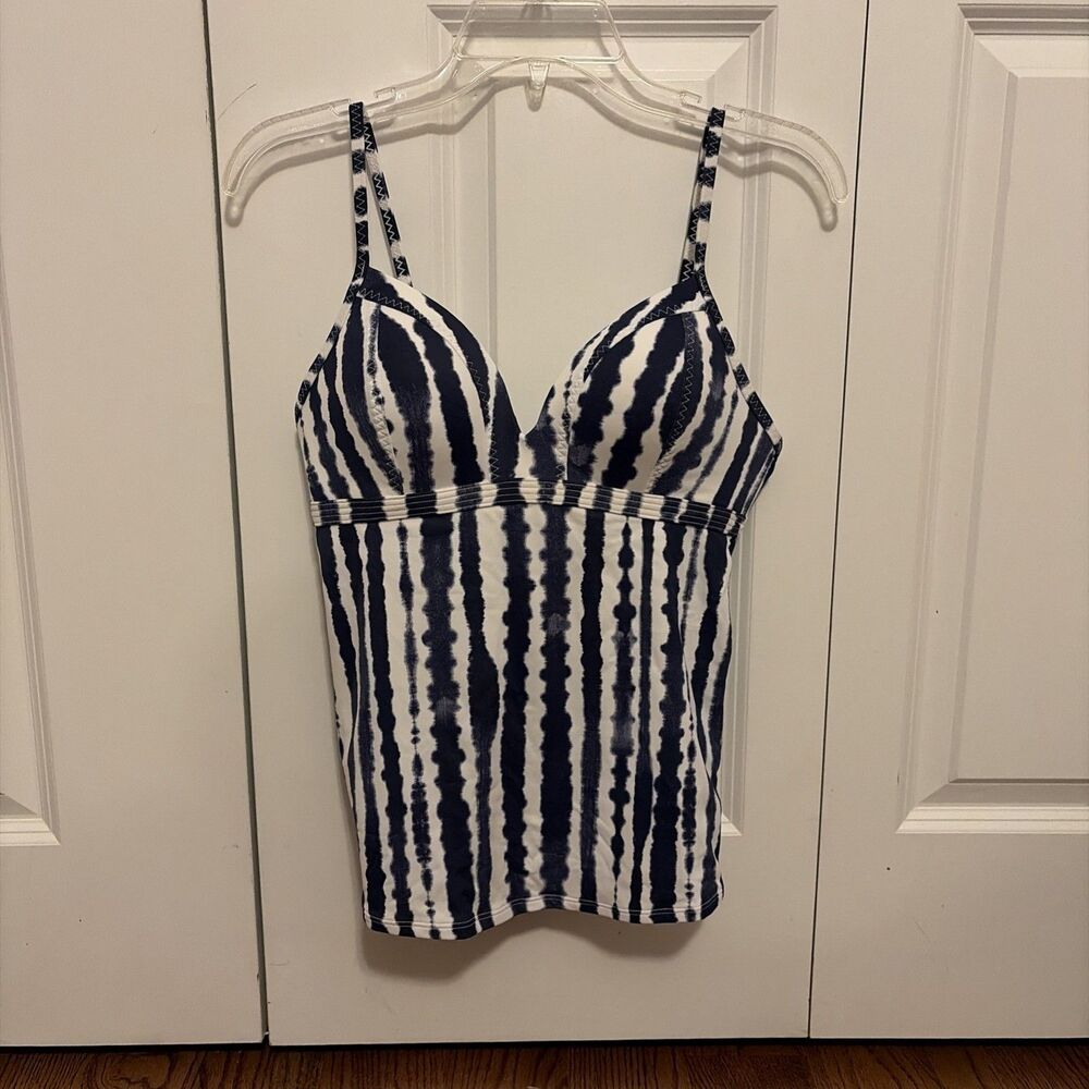 Athleta Wave Break Blue/white Molded Cup Tankini Size Small
